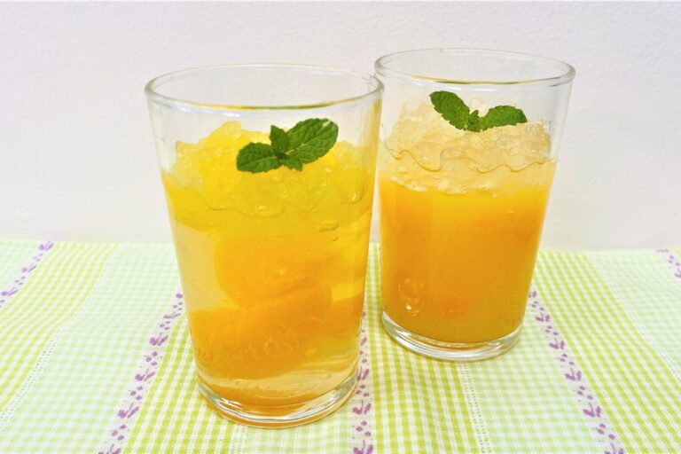 キラキラ！２つの味のみかんゼリー