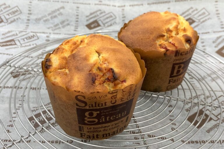 いちごとバナナのヨーグルトマフィン