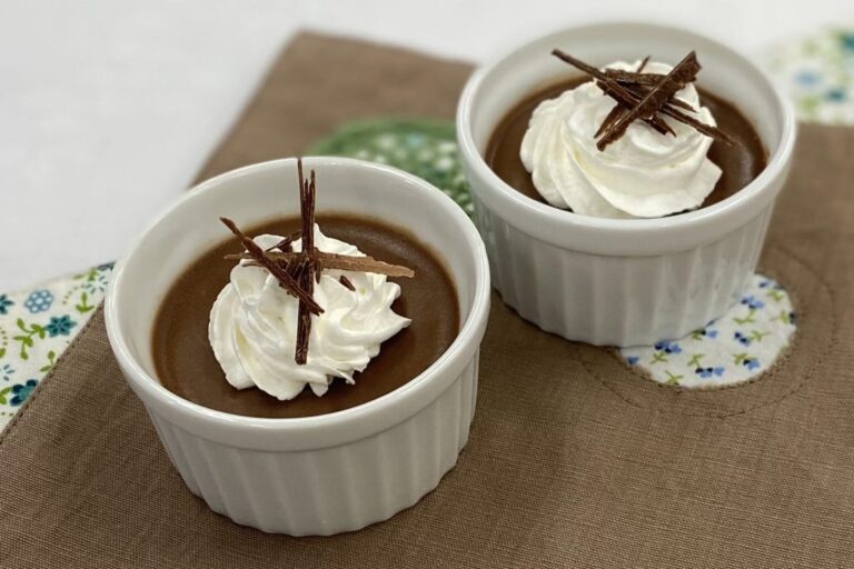 板チョコで作る！ぷるぷるっ♪チョコぷりん