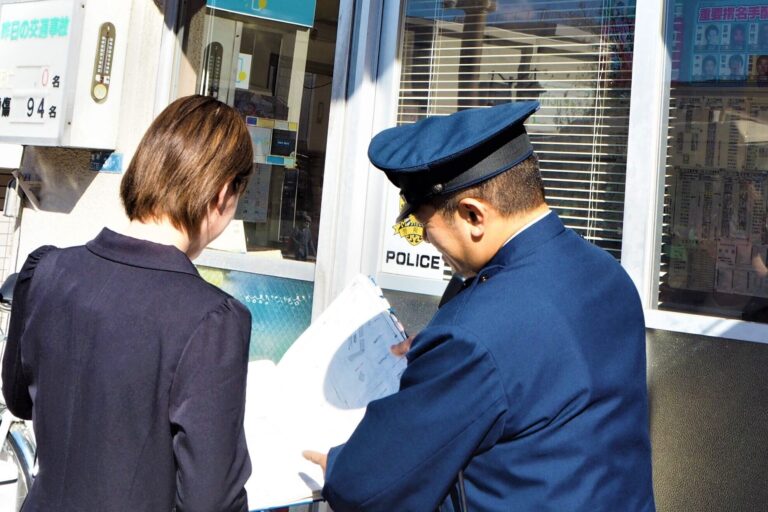 「亀有駅北口交番