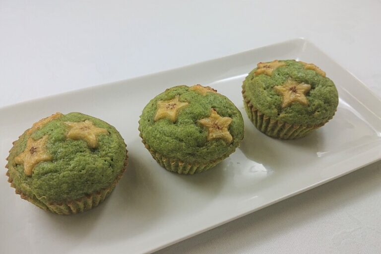 きらきら星の小松菜バナナケーキ